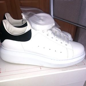 Alexander McQueen women’s size 39